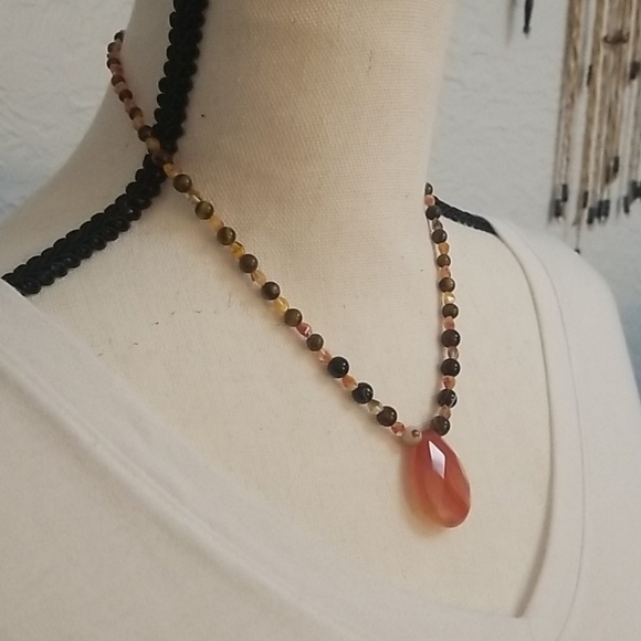 HANDMADE Czech Glass Jade Beaded Teardrop Carnelian Pendant Necklace - Picture 2 of 6